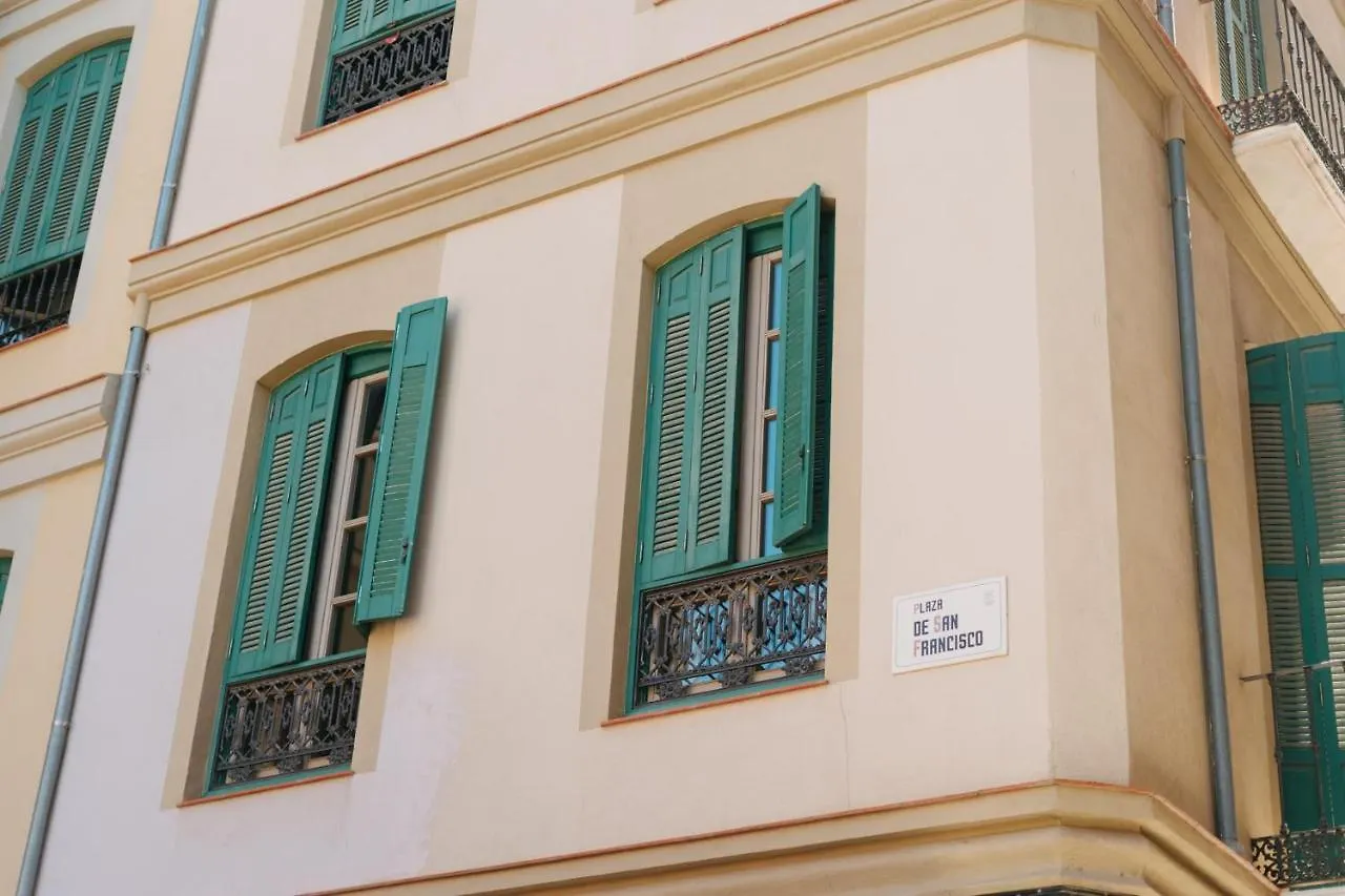 Coverlin Apartamentos San Francisco Malaga Apartment