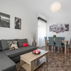 apartamento-segalerva-centro.hotelsinnerja.org/