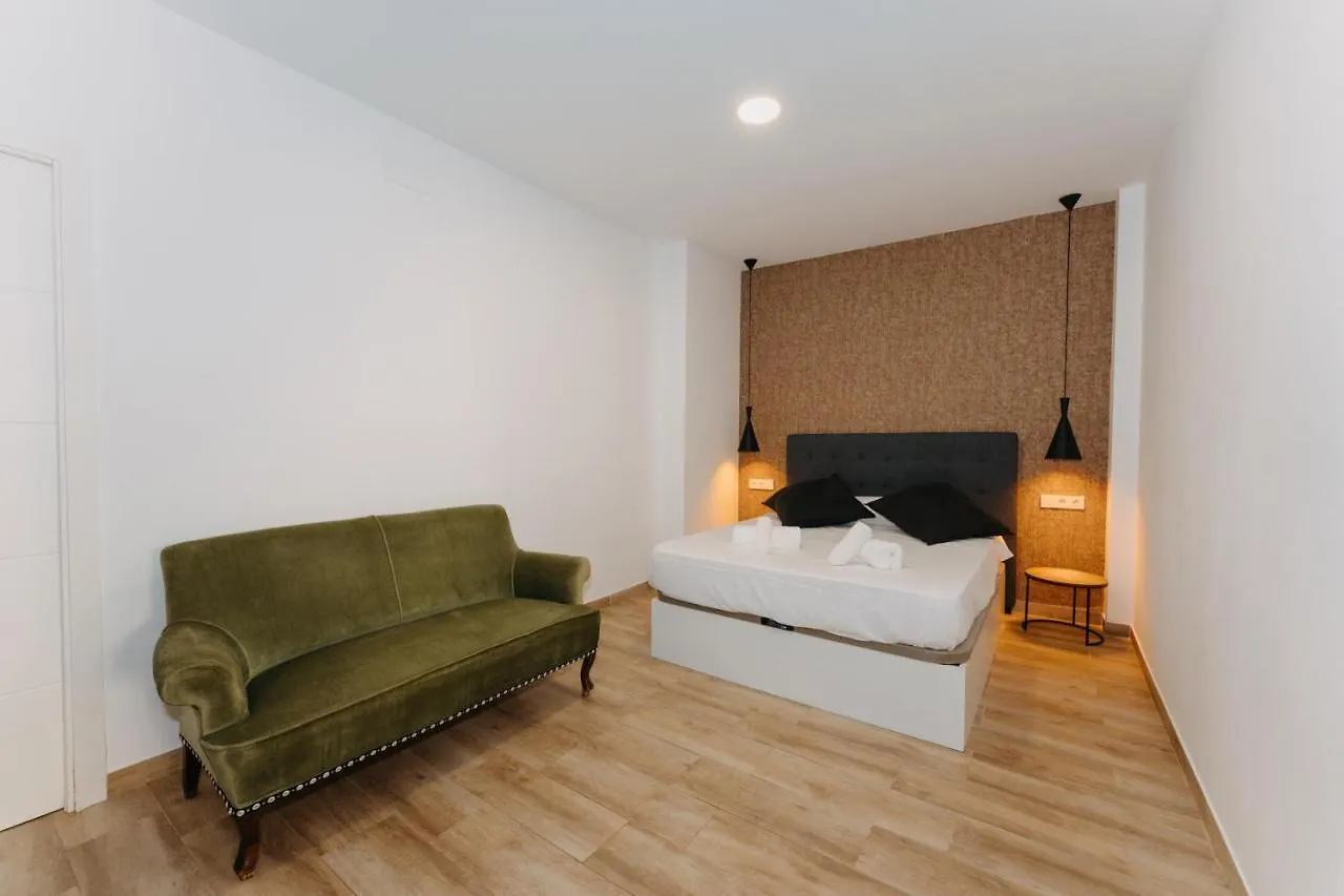 Coverlin Apartamentos San Francisco Málaga